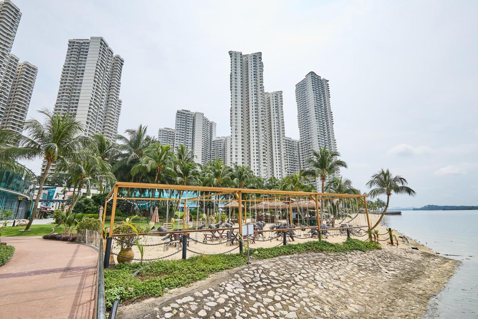 Danga Bay By Justhome 5pax